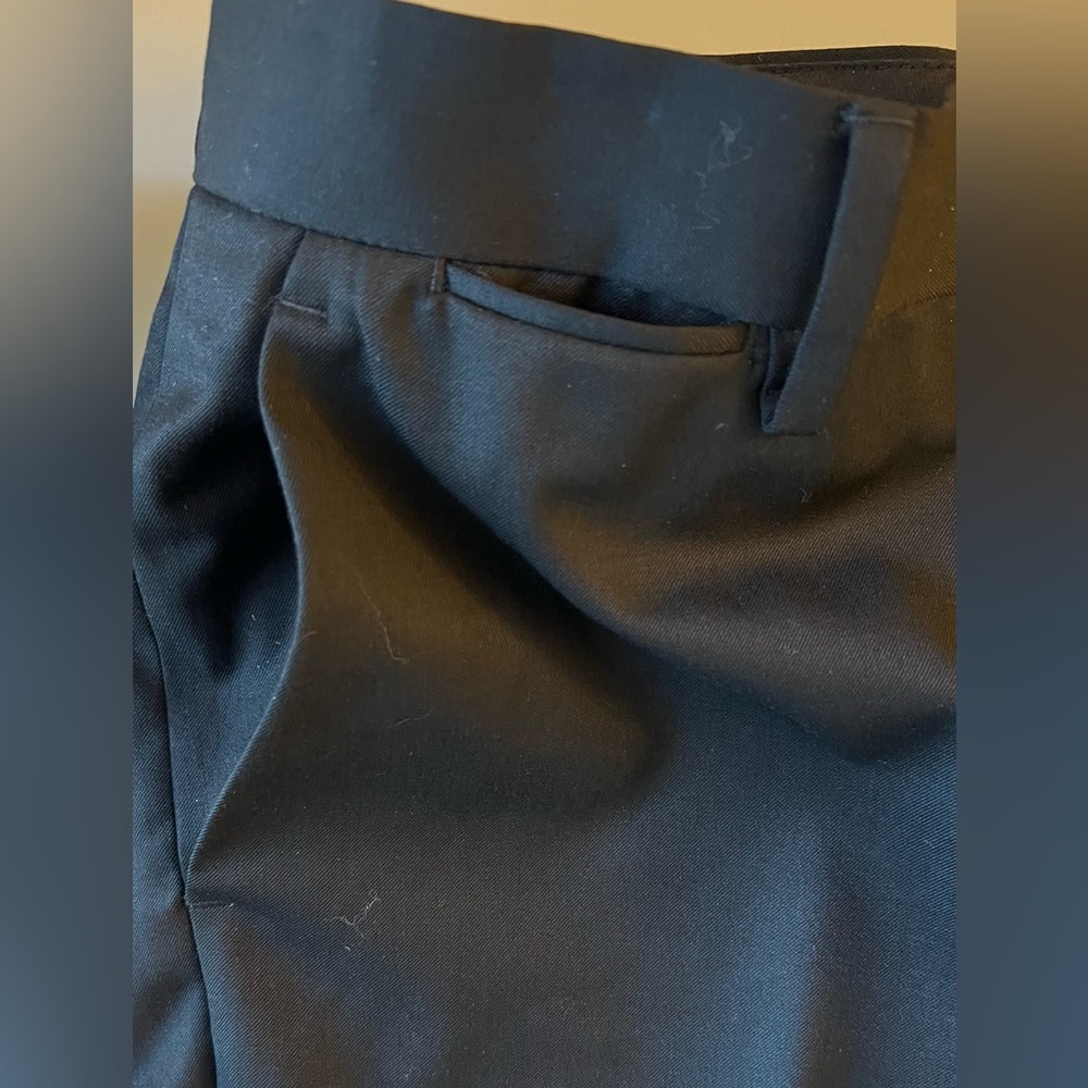 Express Photographer Fitted  2 Piece Suit Pants Jacket, pocket square.Never worn - Picture 9 of 15